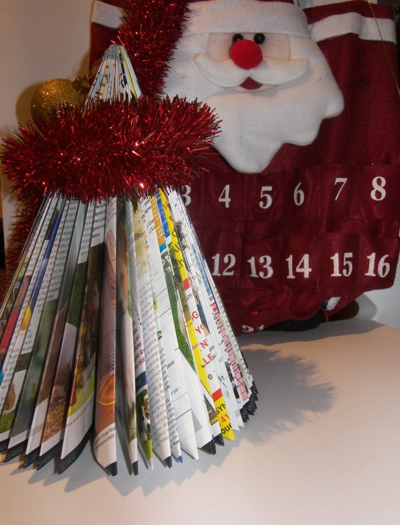 pliage sapin de noel avec un livre