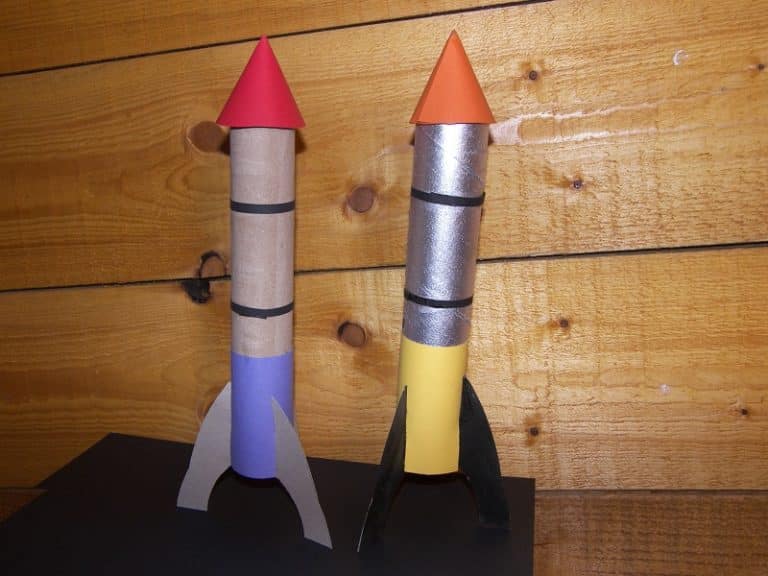 Fabriquer une fusée avec un tube de saupalin – Jeux et Compagnie