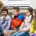 Jeu mimes : règle du jeu, variantes et idées de mots