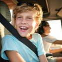 Jeux de voyage : le plein d’idées pour s’amuser en voiture, en train ou en avion