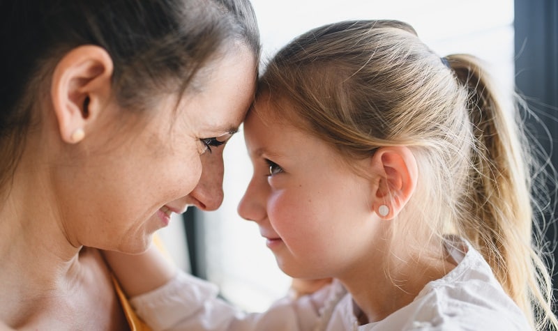 calin mère fille