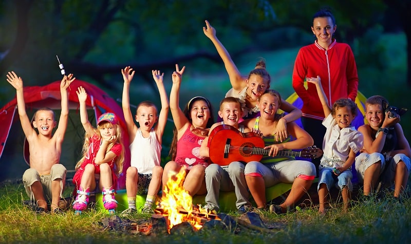 conseils pour préparer votre enfant à un camp d'été