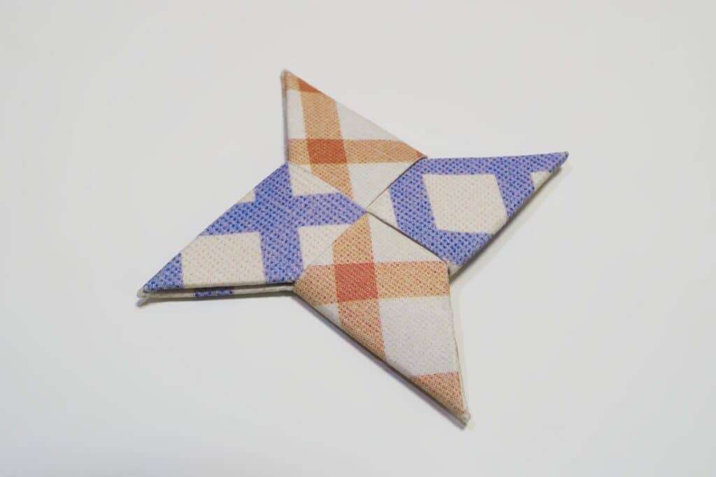 origami étoile de ninja