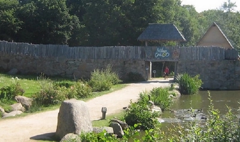 Le Village Gaulois de Pleumeur-Bodou