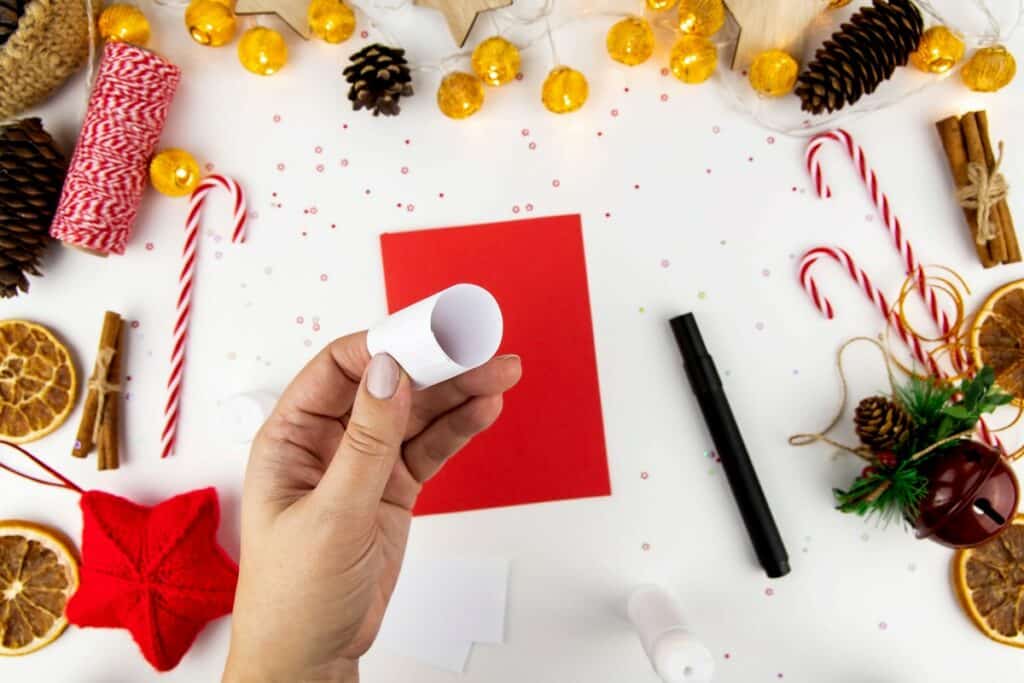 faire un tube de papier blanc