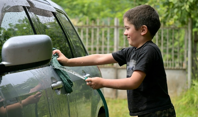 Nettoyant à bulles tout-en-un pour voiture