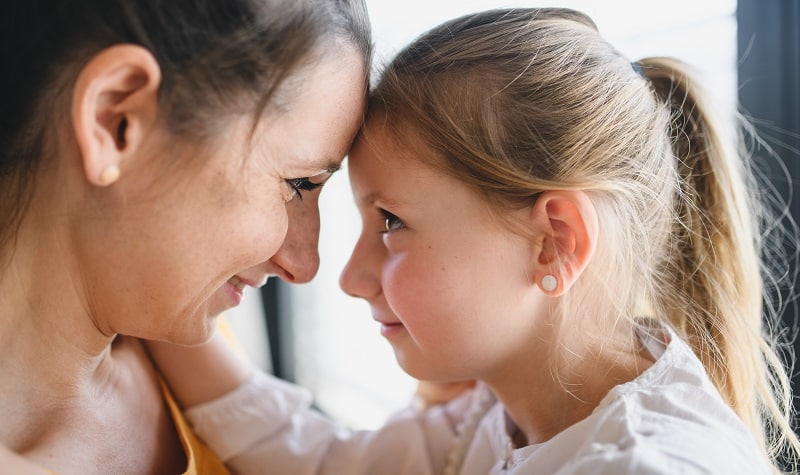 Montrer de l'amour à votre enfant