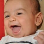 Jeux pour faire rire bébé