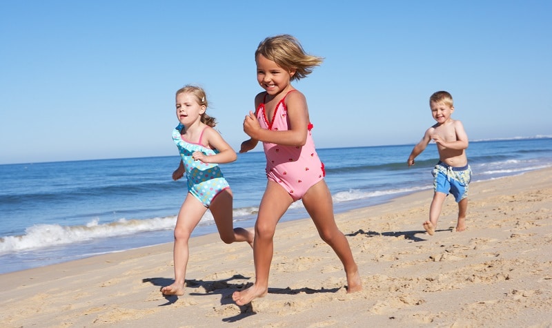 Jeux de sable en équipe