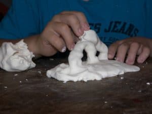 pâte à modeler facile et sans cuisson