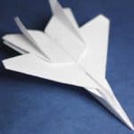 Origami avion de chasse