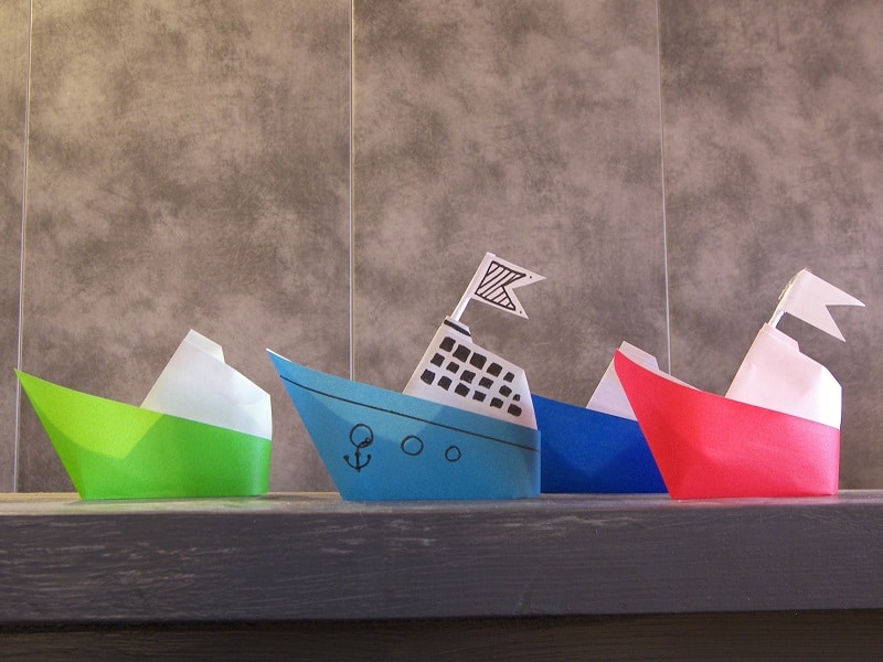 bateaux en papier faciles