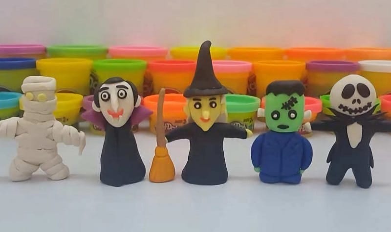 Personnages d'Halloween en pâte à modeler