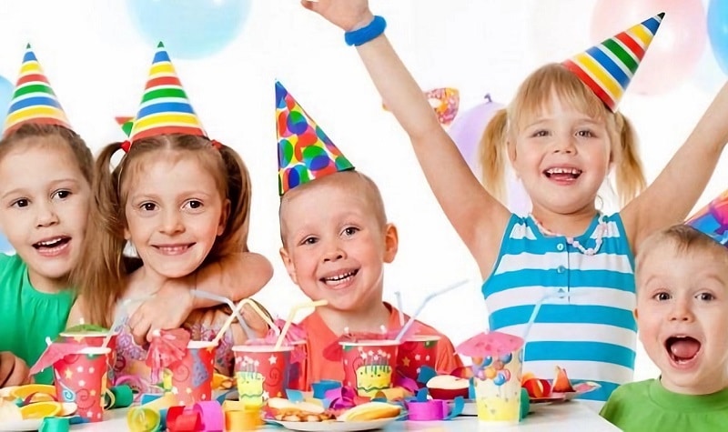 Jeux classiques pour les fêtes d'anniversaire des enfants