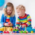 Jouets éducatifs : guide complet à télécharger gratuitement