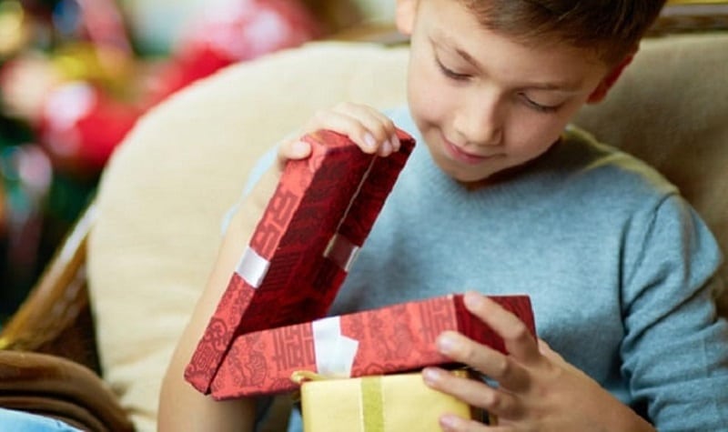 5 conseils pour acheter des cadeaux pour les garçons