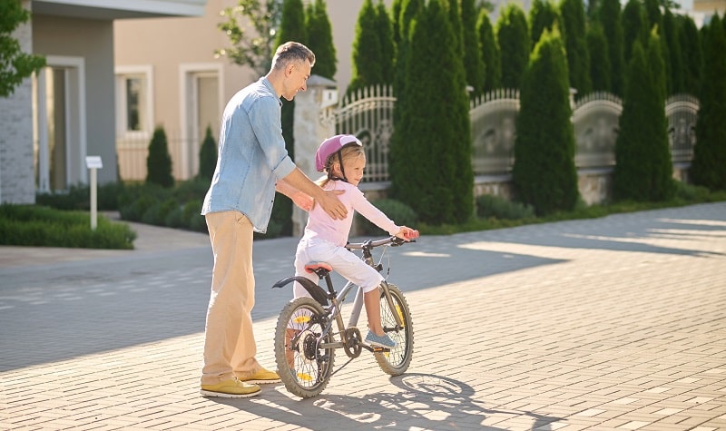 Apprendre à faire du vélo à son enfant