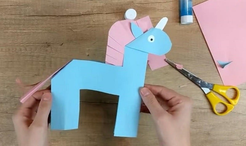 Licorne en papier facile