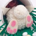 Bricolage de Pâques avec pompon : facile et adorable