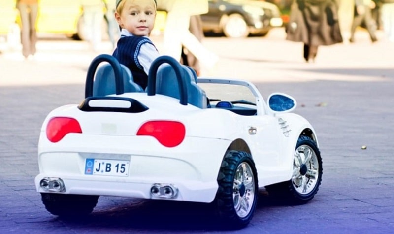 auto électrique pour enfant