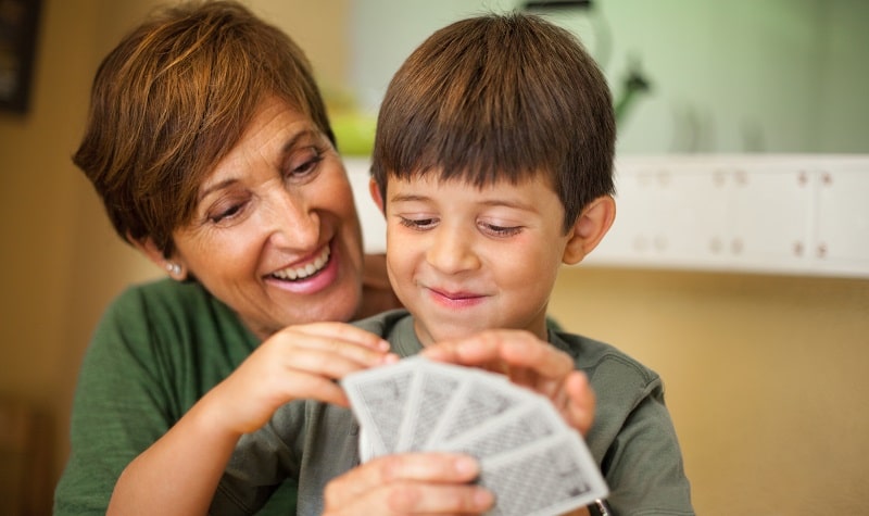 Jeu de bataille adapté aux enfants de 3 ans