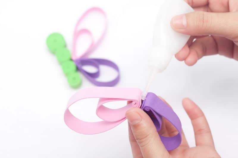 papillon en papier mousse