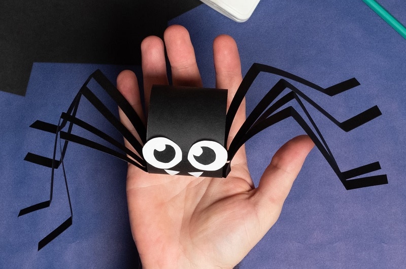 comment faire une araignée en papier