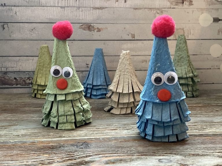 Bricolage de Noël avec une boîte d