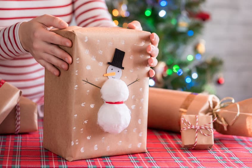 Papier cadeau de Noël 'Adulte' sur