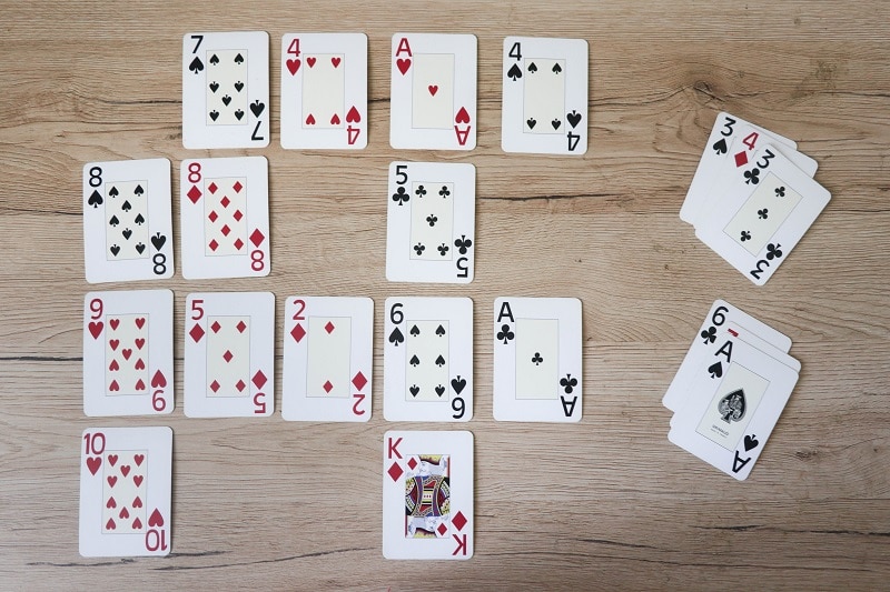 3 jeux de cartes pour les enfants de 6 à 10 ans