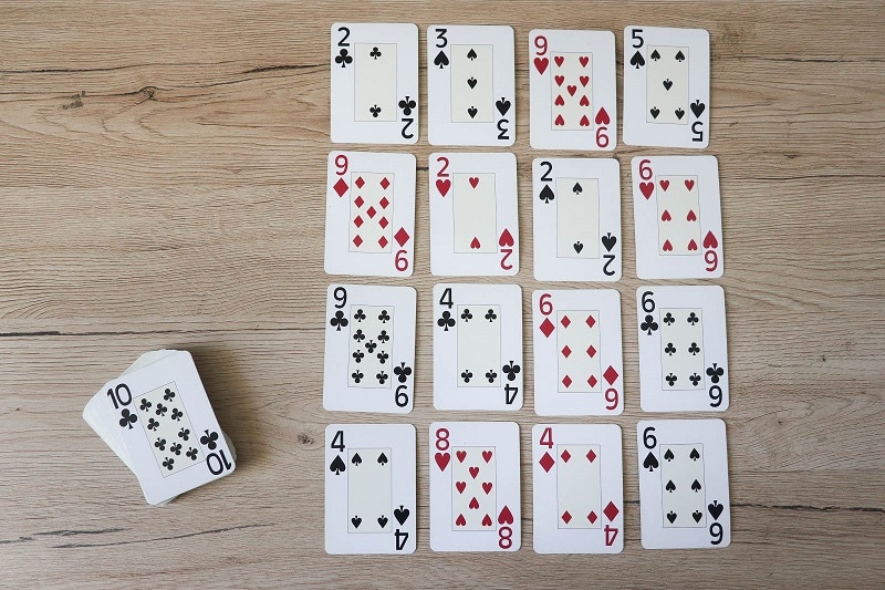 Jeux de carte mathématiques : 20 jeux simples et amusants