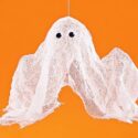 Fantôme flottant : un bricolage et une décoration facile pour Halloween