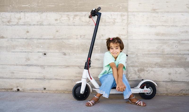 Trottinette électrique enfant