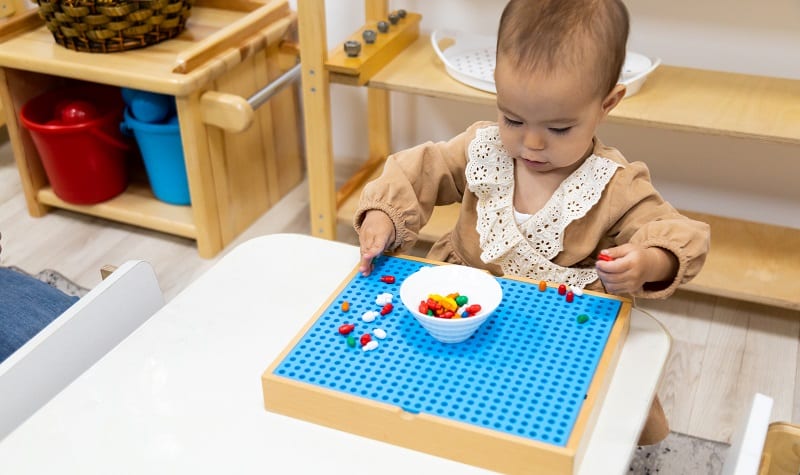 Qu’est-ce qu’une crèche Montessori