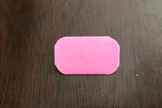 morceau de papier rose