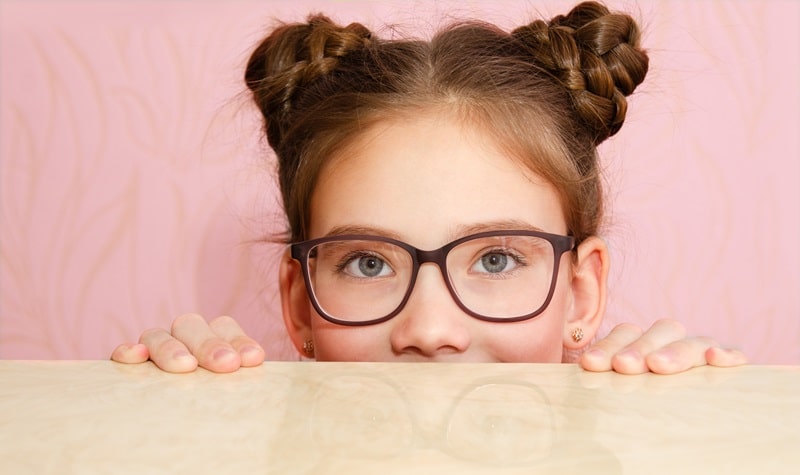 choisir les lunettes de vue adaptées pour votre enfant