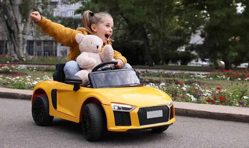 voiture électrique enfant jaune
