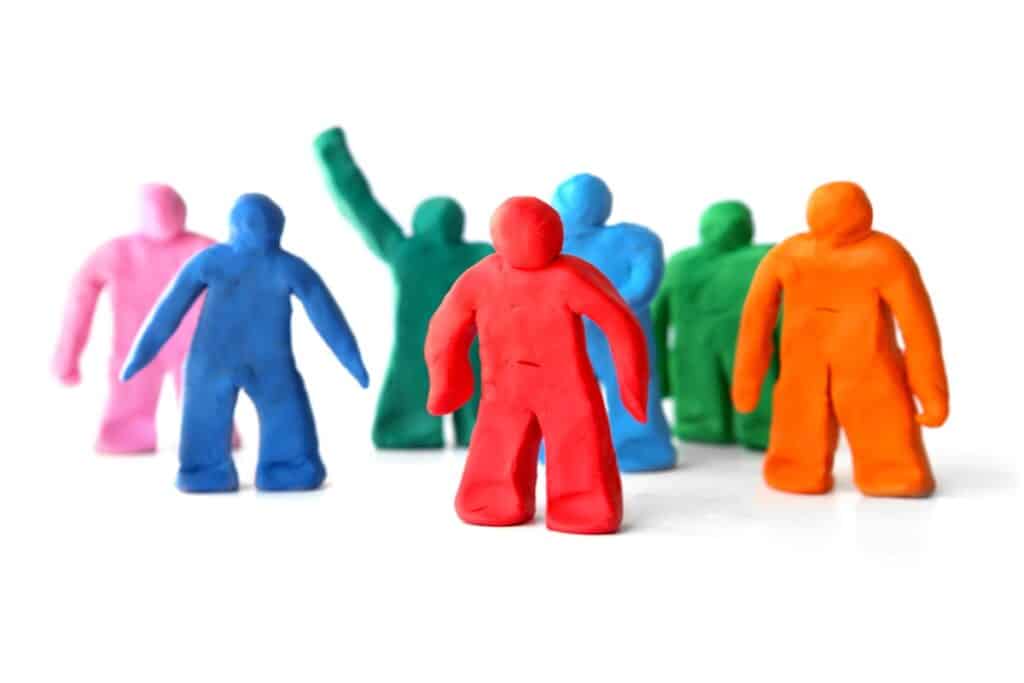 comment faire un bonhomme en pâte à modeler