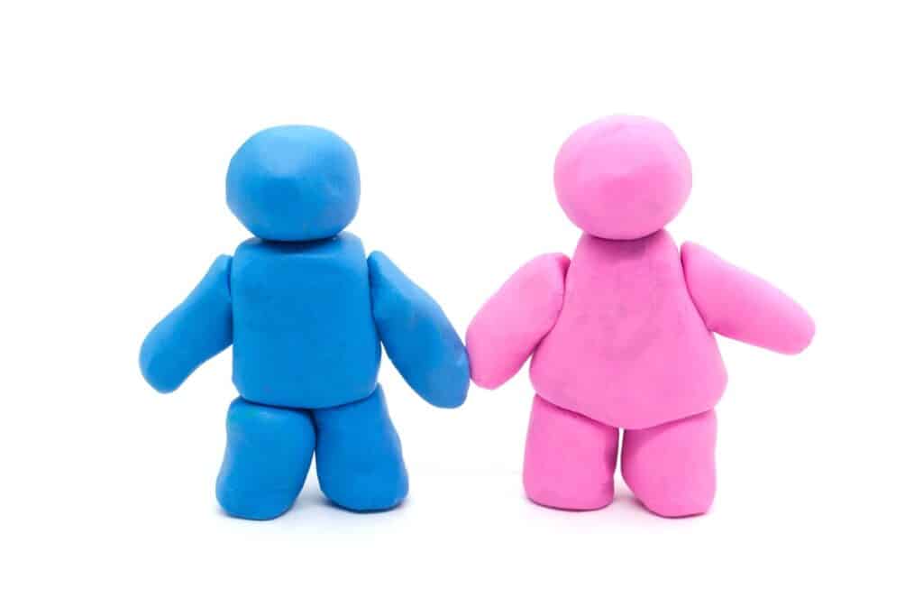 bonhommes en pâte à modeler