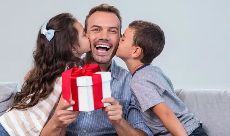 3 idées de cadeaux personnalisés à offrir pour la fête des Pères