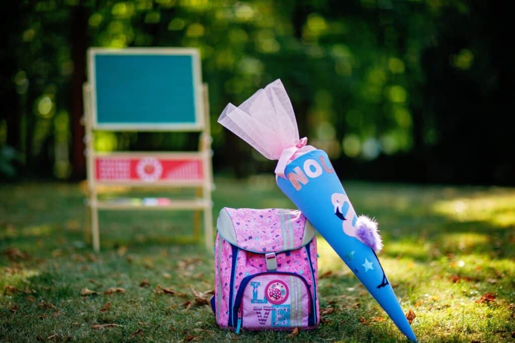 Schultüte, cartable et tableau